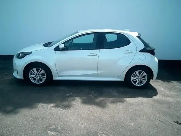 GR YARIS